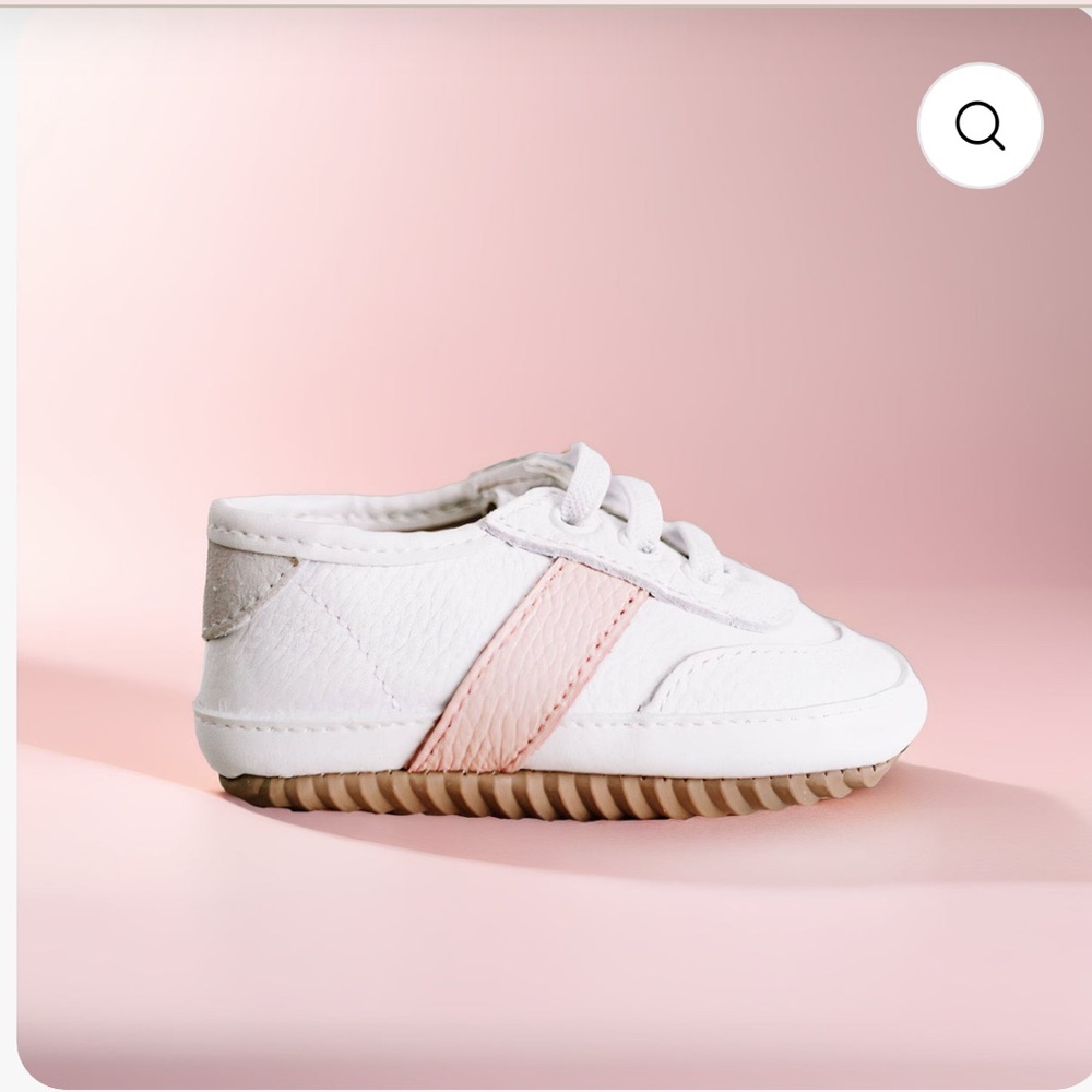 Little Lovebug sneaker